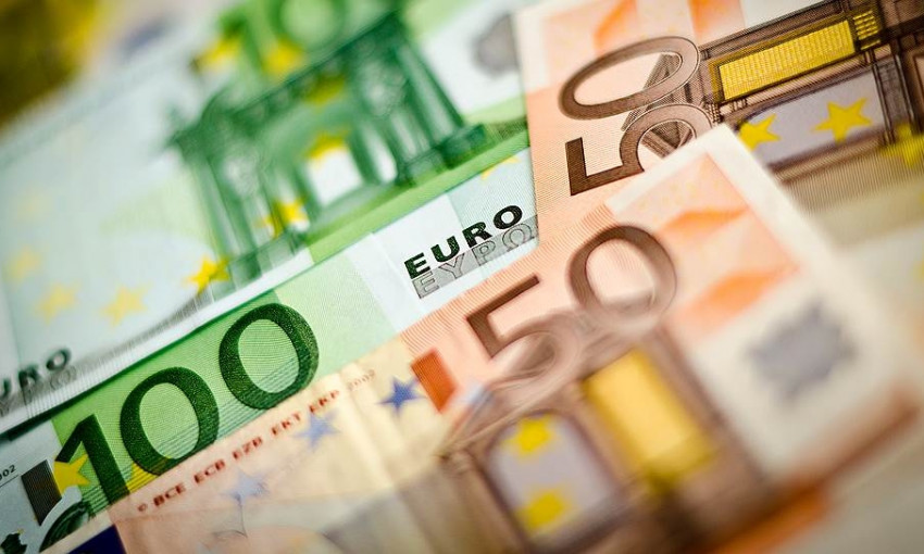 Украинцы будут заполнять декларацию о доходах по новой форме