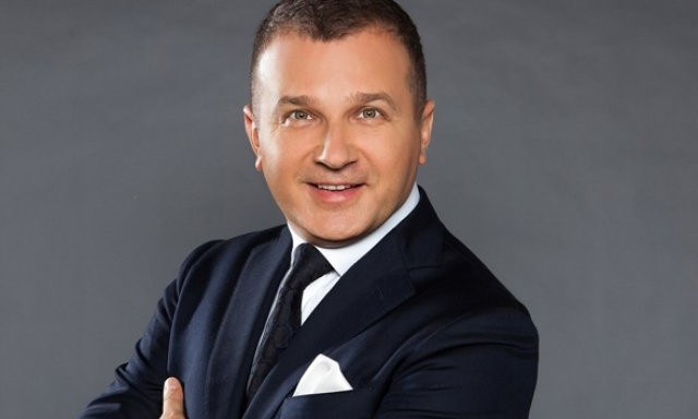 Напівголий Юрій Горбунов