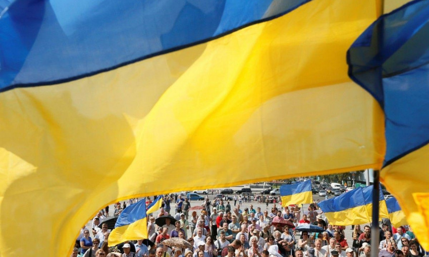 Большинство украинцев не уверенны в завтрашнем дне