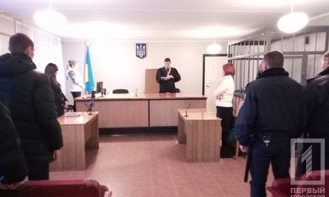 Проломивший голову копу гражданин ушел на свободу прямо из зала суда