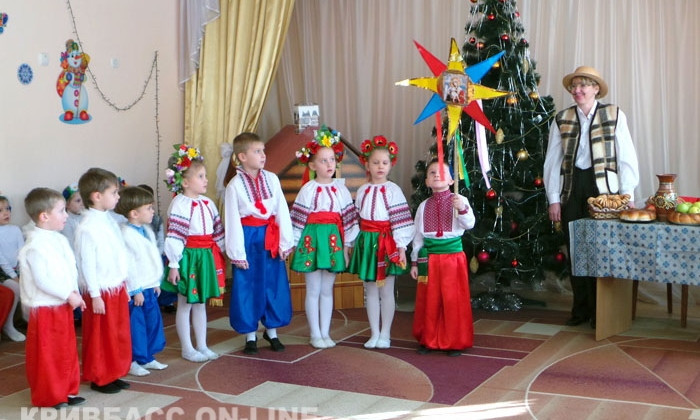 Криворожская детвора участвовала в "украинских вечорницах"