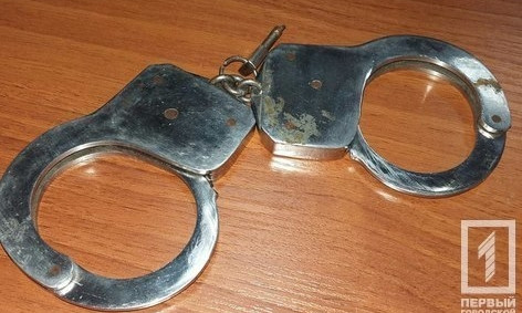 Мужчину, перерезавшего горло криворожанину, задержали