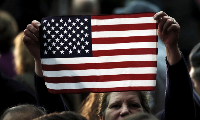 Разведка США заявила об угрозе президентским выборам со стороны Китая, Ирана и России
