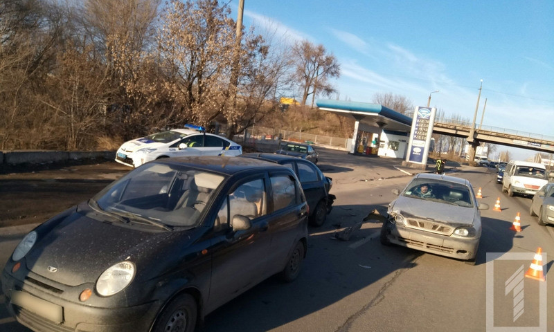 Массовое ДТП на объездной дороге закончилось оформлением европротокола