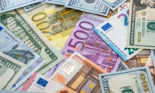 Обменять валюту может стать на 1% дороже