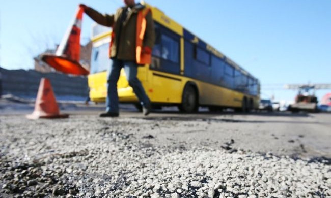 В столице произошло масштабное ДТП: масса пострадавших (ФОТО, ВИДЕО 18+)