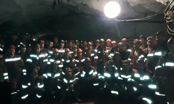 В Кривом Роге больше 200 шахтеров продолжают бастовать уже 10-й день
