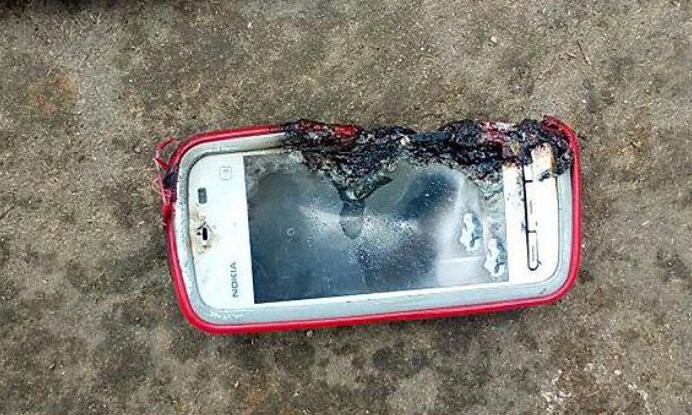Девушка погибла из-за взорвавшегося смартфона