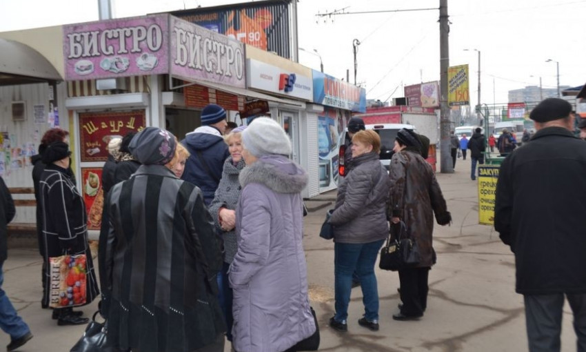 Криворожане назвали обманом бесплатную акцию по проверке зрения