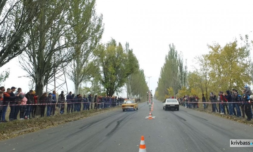 В Кривом Роге провели гонки "Drag-Racing"