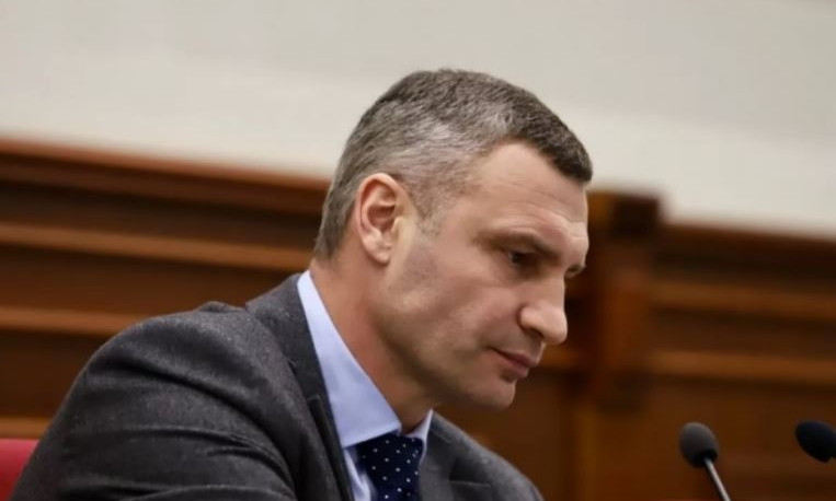 Виталий Кличко призвал родителей отслеживать действия детей в социальных сетях