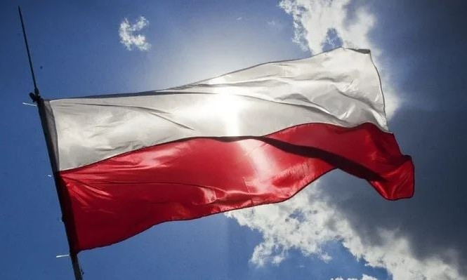 Польша вновь обновила антирекорд по числу зараженных коронавирусом – заболеваемость стремительно растет