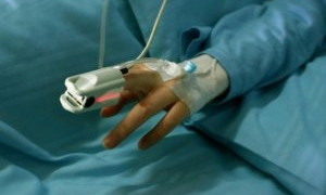 Батьки відмовились від щеплення: дитина потрапила в кому