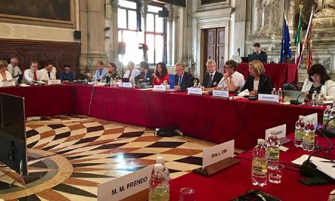 В Украину прибыла Венецианская комиссия оценить внедрение языкового закона