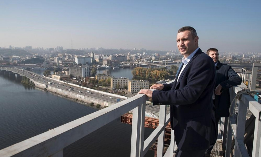 Богдан направил в КМУ представление об увольнении Виталия Кличко