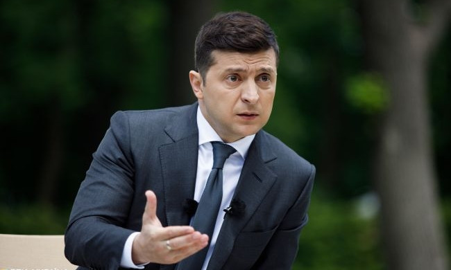 Апелляционный суд отклонил «1-гривневый» иск мэра украинского города против Владимира Зеленского