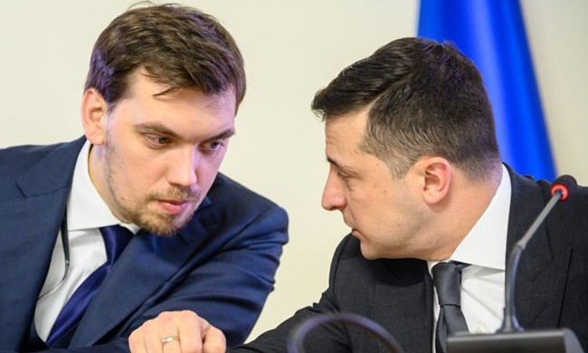Зеленский провел совещание в ОП по поводу отставки Гончарука, а после поехал к Коломойскому
