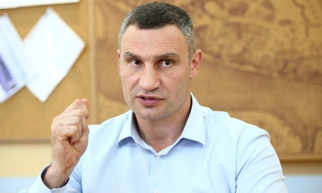 Кабмин отказался рассматривать вопрос об увольнении Кличко: подробности