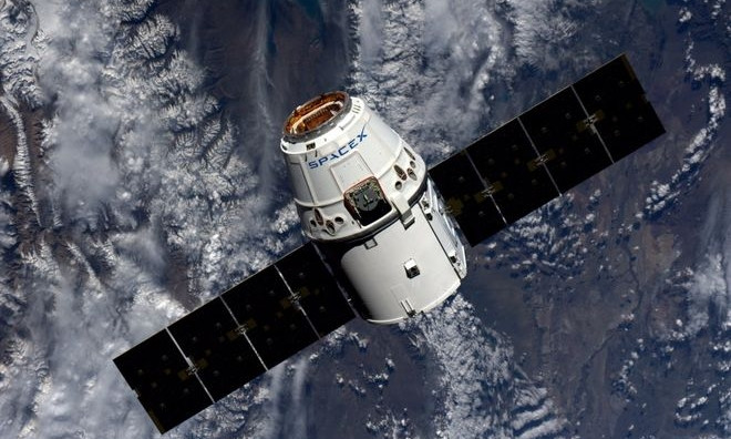 На Землю вернулся космический грузовик Cargo Dragon от SpaceX