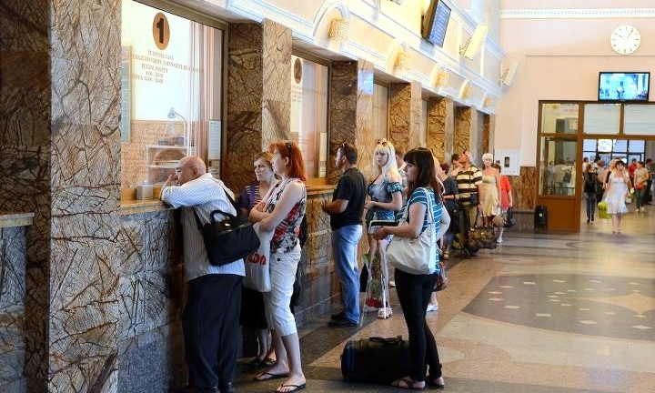Криворожане с ограниченными возможностями могут приобрести билеты в специальных кассах