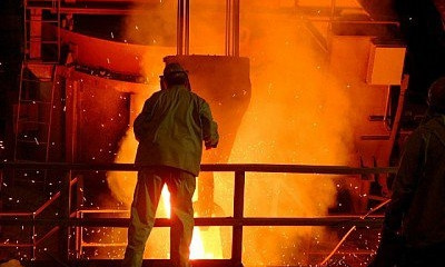 В Кривом Роге начато расследование смерти мужчины на производстве металлоконструкций