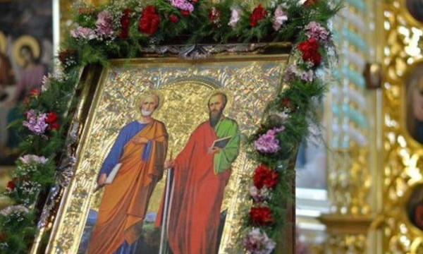 Какие традиции есть в 12 июля День Петра и Павла
