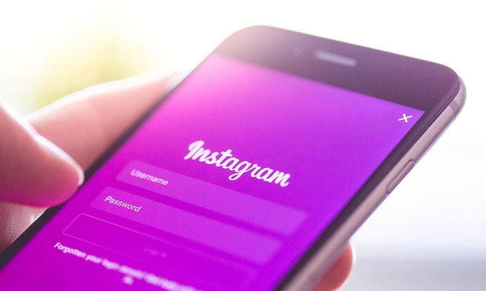 Новый флешмоб захватил Instagram: Индийские фермеры в нем — лучше всех