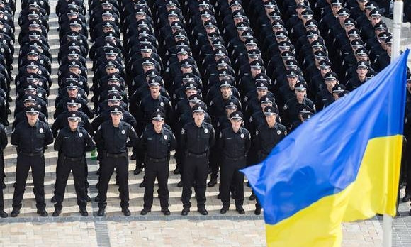 Более 1600 правоохранителей Кривого Рога отмечают День Нацполиции Украины