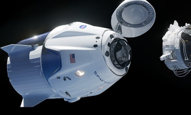 Космическая компания SpaceX запустила первый регулярный частный маршрут в космос (ФОТО, ВИДЕО)
