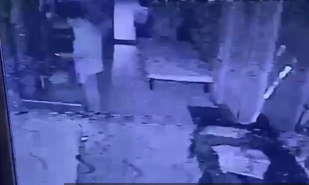 Последние минуты: в сети появилось видео из дома мэра Кривого Рога