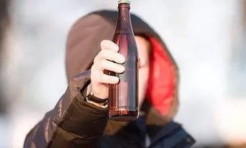 В Кривом Роге за продажу пива подростку предпринимателя оштрафовали на 510 гривен
