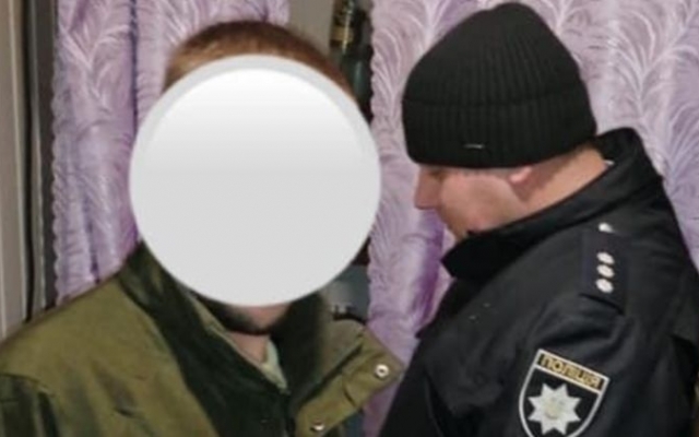 В Ивано-Франковске мужчина организовал фейковое похищение, чтобы выманить у отца деньги (ФОТО) Фото № 0 В Ивано-Франковске мужчина организовал фейковое похищение, чтобы выманить у отца деньги (ФОТО) Фото № 0