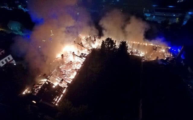 На Волыни полыхал военный госпиталь (ВИДЕО) Фото № 0 На Волыни полыхал военный госпиталь (ВИДЕО) Фото № 0
