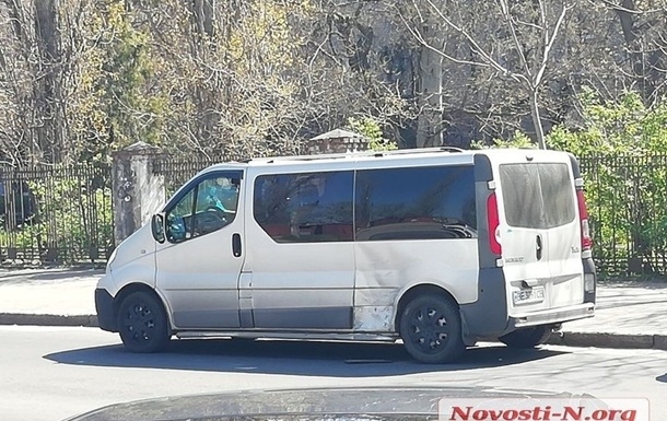Ляшко приехал в Николаев, чтобы проверить феномен коронавируса: его автомобиль попал в ДТП Фото № 0 Ляшко приехал в Николаев, чтобы проверить феномен коронавируса: его автомобиль попал в ДТП Фото № 0