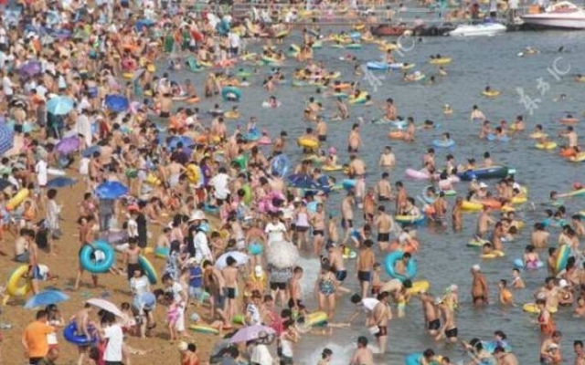 Пляжные приколы в уморительной фотоподборке Фото № 6 Пляжные приколы в уморительной фотоподборке Фото № 6