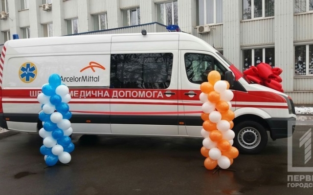 В поликлинике АМКР появилась новая карета скорой помощи Фото № 2 В поликлинике АМКР появилась новая карета скорой помощи Фото № 2