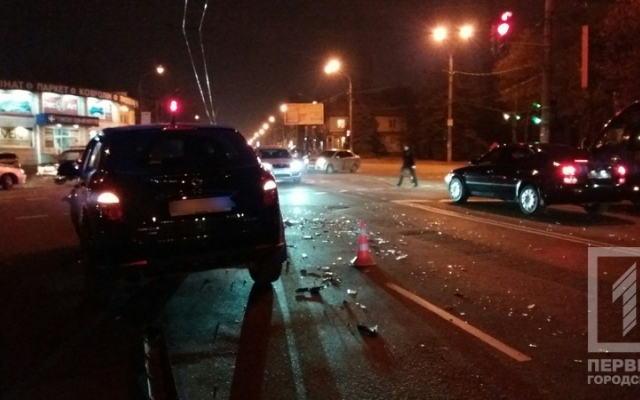 В результате ДТП в Саксаганском районе пострадала женщина Фото № 3 В результате ДТП в Саксаганском районе пострадала женщина Фото № 3