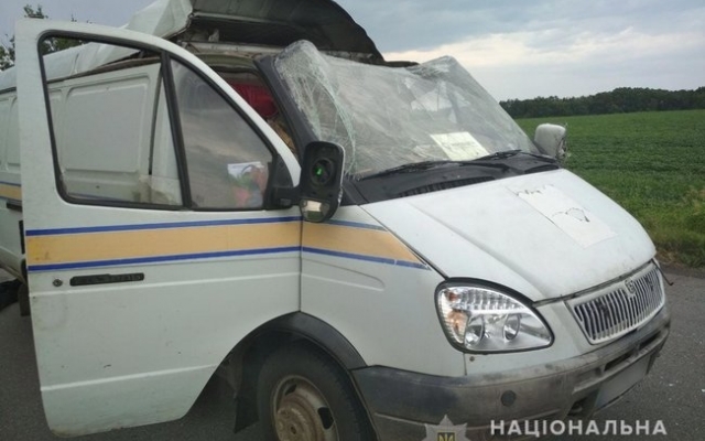 В Полтавской области взорвали автомобиль В Полтавской области взорвали автомобиль