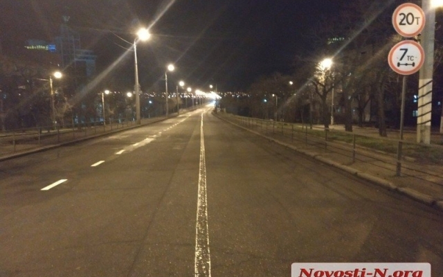 Таксисты вышли на протест против беспредела с ДТП в Николаеве, перекрыв проезд (ФОТО) Фото № 4 Таксисты вышли на протест против беспредела с ДТП в Николаеве, перекрыв проезд (ФОТО) Фото № 4