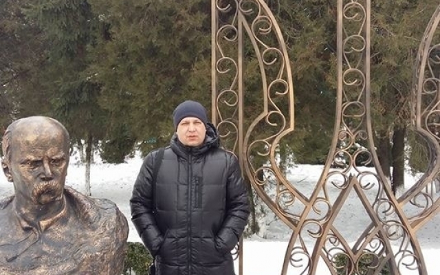 Кривой Рог присоединился ко всемирному флешмобу ко Дню рождения Тараса Шевченко Фото № 12 Кривой Рог присоединился ко всемирному флешмобу ко Дню рождения Тараса Шевченко Фото № 12