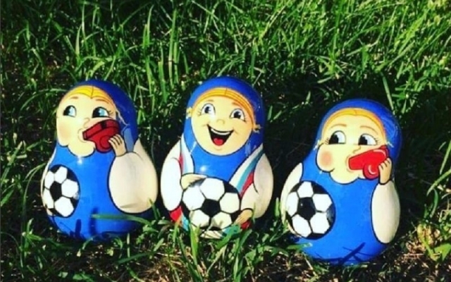 ваш сайт Очень мужик ебля незнакомку блондинки на диване это слово означает? считаю