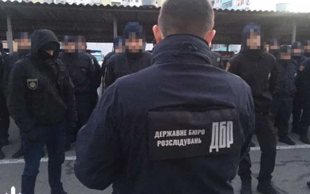 Очередная громкая ситуация с иностранцем в Одессе: патрульный оштрафовал жертву, получив деньги на личный счет (ФОТО) Фото № 1 Очередная громкая ситуация с иностранцем в Одессе: патрульный оштрафовал жертву, получив деньги на личный счет (ФОТО) Фото № 1
