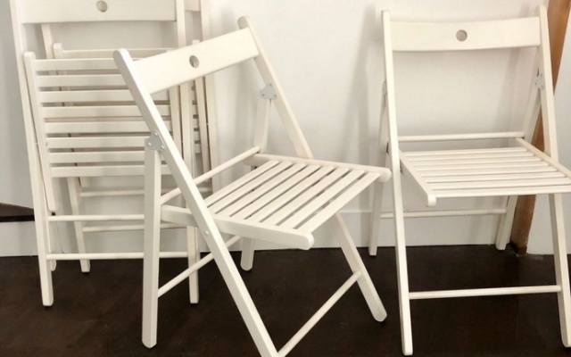 Стулья для известного магазина IKEA делают из незаконно вырубленных украинских деревьев (ФОТО, ВИДЕО) Фото № 1 Стулья для известного магазина IKEA делают из незаконно вырубленных украинских деревьев (ФОТО, ВИДЕО) Фото № 1