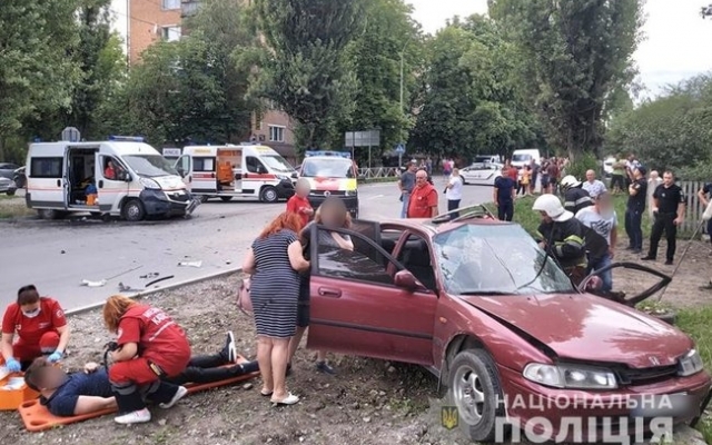 Попытка поднять затонувший в Одессе танкер Delfi провалилась (ФОТО, ВИДЕО) Фото № 5 Попытка поднять затонувший в Одессе танкер Delfi провалилась (ФОТО, ВИДЕО) Фото № 5