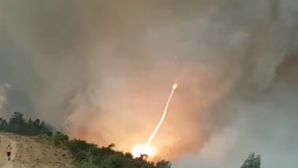 Надзвичайне погодне явище: під Києвом пронісся смерч(відео) Фото № 0 Надзвичайне погодне явище: під Києвом пронісся смерч(відео) Фото № 0
