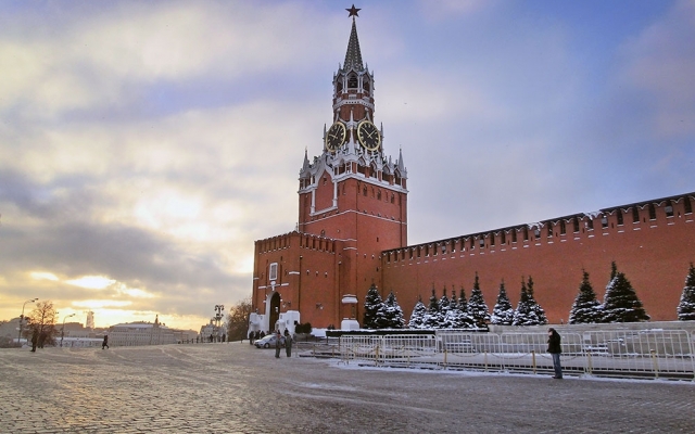 Требование Украины распустить Требование Украины распустить