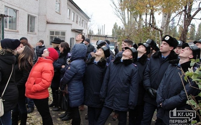Патрульные Кривого Рога продемонстрировали свои умения Фото № 16 Патрульные Кривого Рога продемонстрировали свои умения Фото № 16
