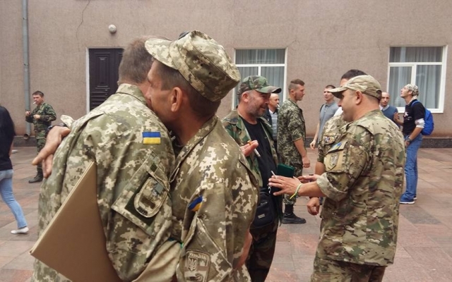 Солдатов Кривого Рога поздравили со второй годовщиной 17 танковой бригады Фото № 0 Солдатов Кривого Рога поздравили со второй годовщиной 17 танковой бригады Фото № 0