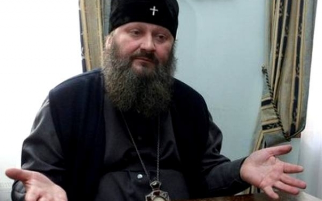 СБУ нагрянула до оселі предстоятеля Києво-Печерської лаври Фото № 0 СБУ нагрянула до оселі предстоятеля Києво-Печерської лаври Фото № 0