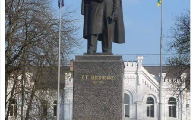 Кривой Рог присоединился ко всемирному флешмобу ко Дню рождения Тараса Шевченко Фото № 5 Кривой Рог присоединился ко всемирному флешмобу ко Дню рождения Тараса Шевченко Фото № 5